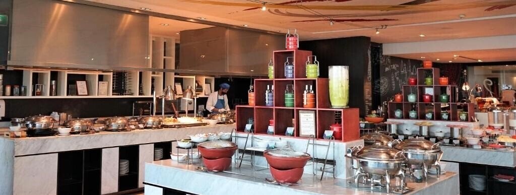 Imaginea Centara Watergate Pavillion Hotel Bangkok 4*
