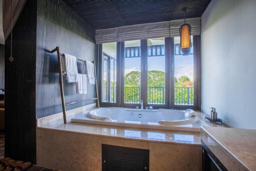 Фотография Aruntara Riverside Boutique Hotel Chiang Mai 4*