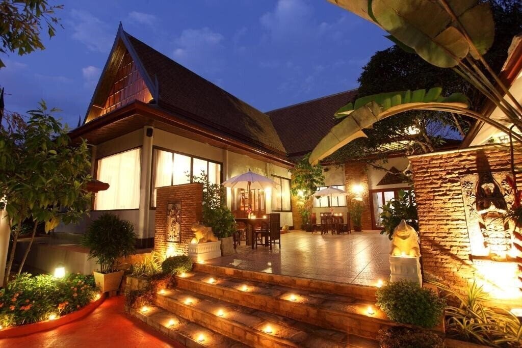 Hotel Ruen Ariya Resort By Zuzu 3*