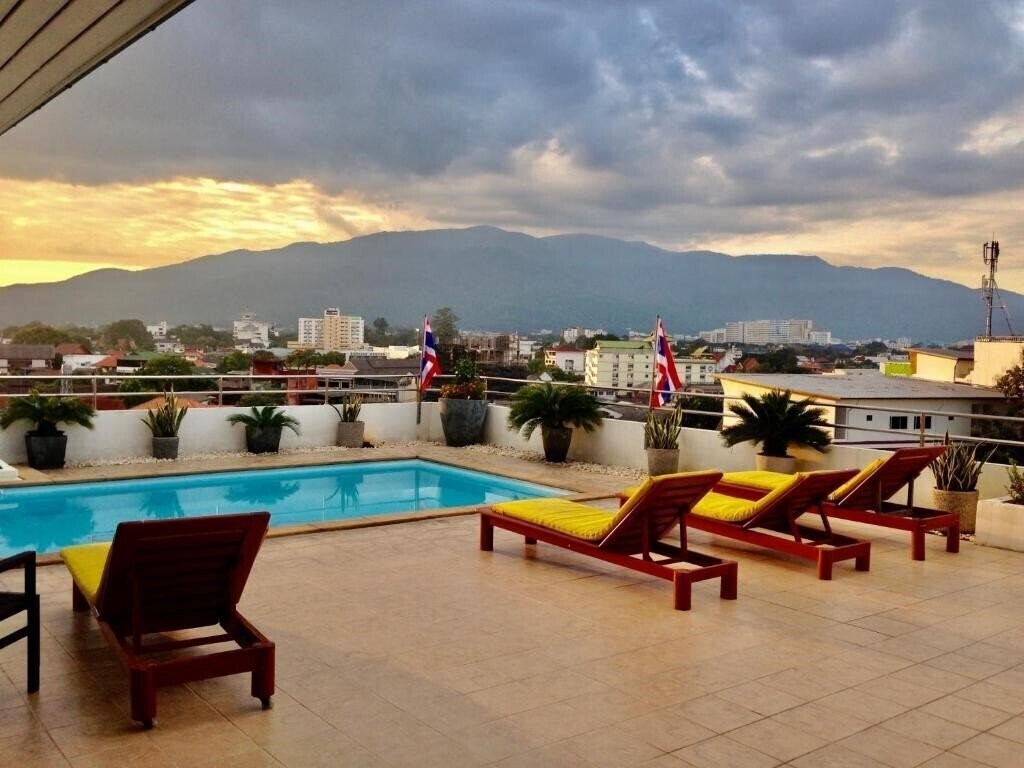 Imaginea Smith Residence 2*