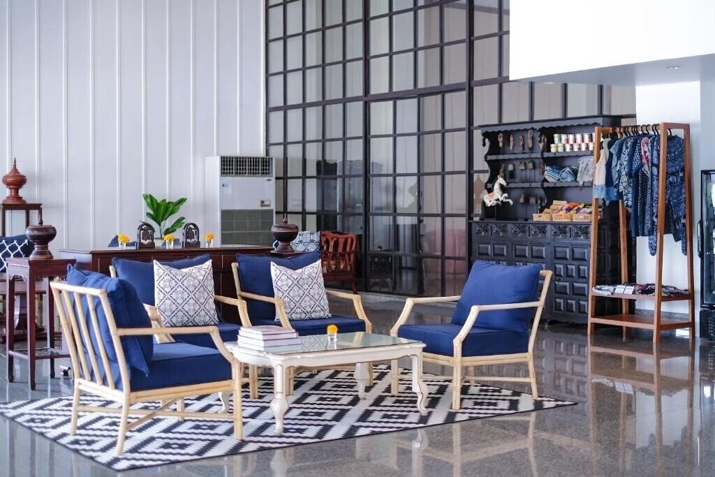 Imaginea La Mai Hotel 3*