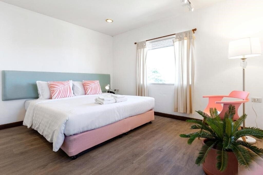 Hotel Parasol Hotel Chiang Mai By Compass Hospitality 2*