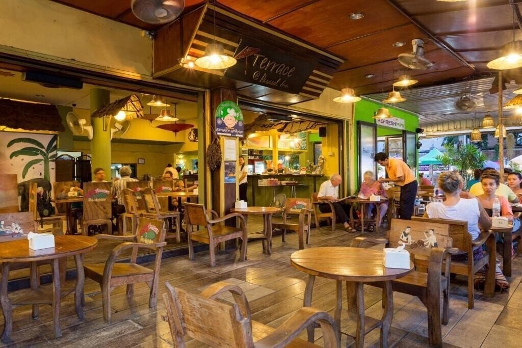 Fotografie Parasol Hotel Chiang Mai By Compass Hospitality 2*