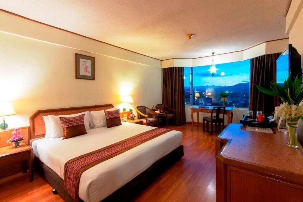 Fotografii Central Duangtawan Hotel 4*