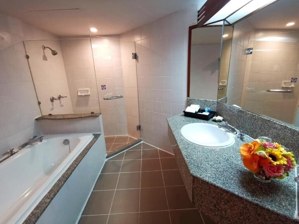 Fotografie Central Duangtawan Hotel 4*