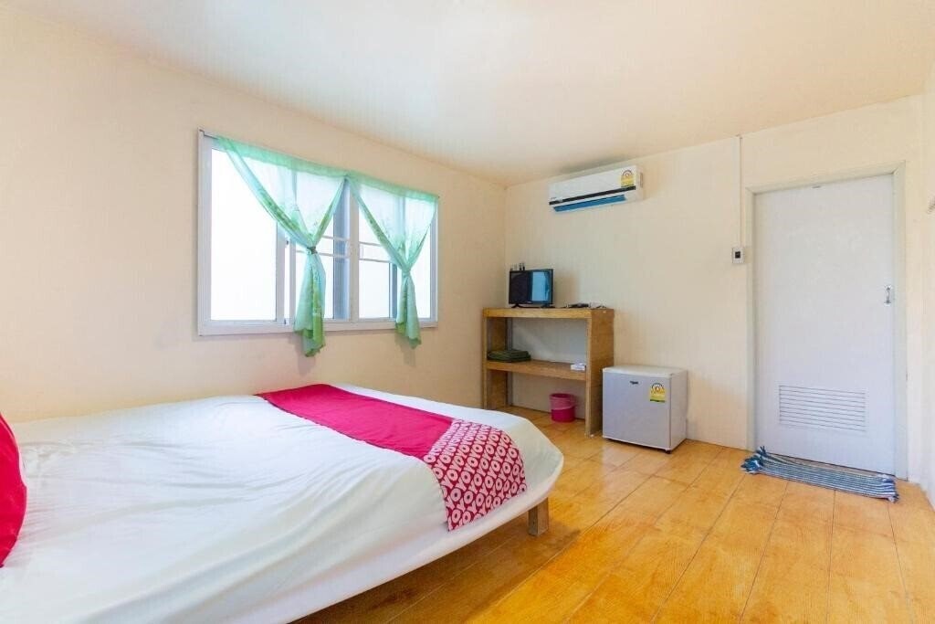 Imaginea Oyo 75359 Thaiburi Thara Resort 2*