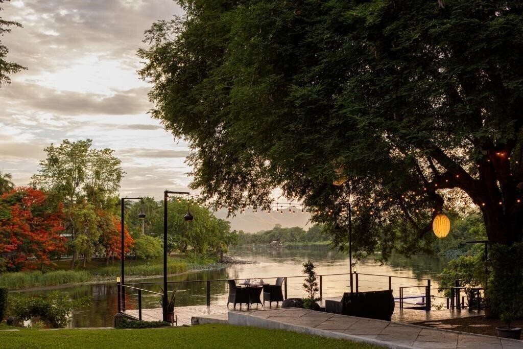 Hotel U Inchantree Kanchanaburi 4*