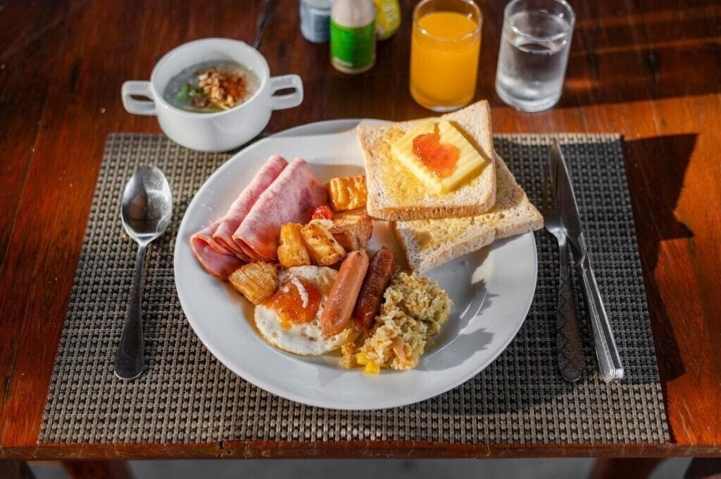 Imaginea Khaolak Golden Place 3*