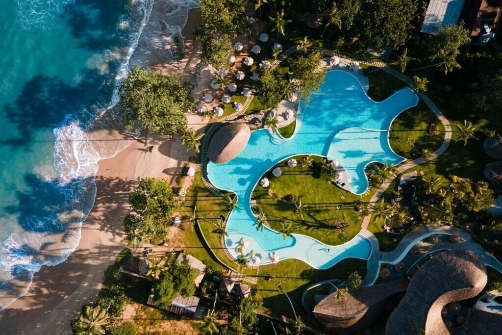 Imaginea Eden Beach Resort & SPA 5*