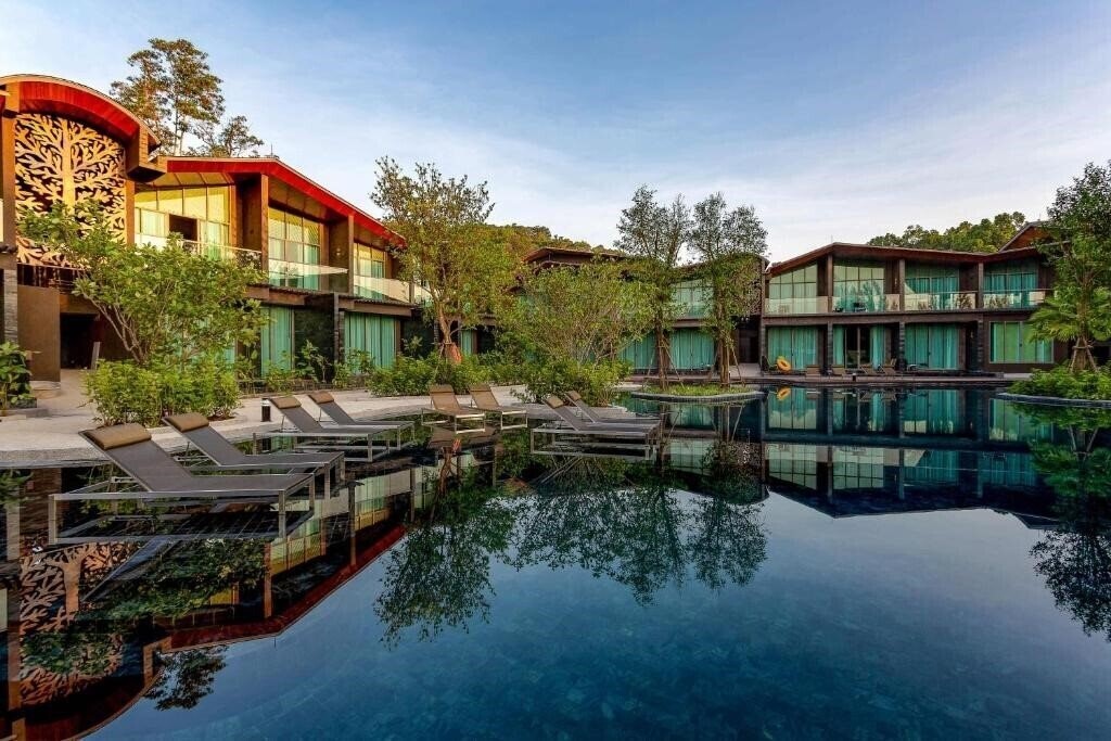 Отель Kalima Resort & Villa Khaolak 5*