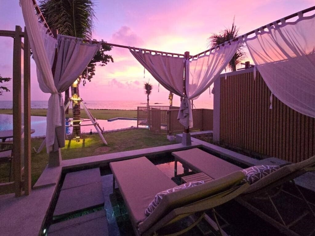 Hotel Little Shore Khao Lak By Katathani 5*