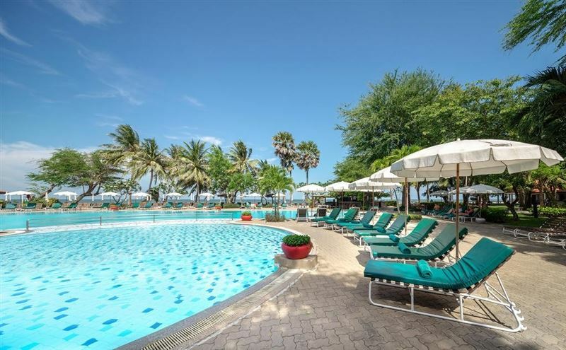 Imaginea Regent Chalet Regent Beach Cha-Am 4*