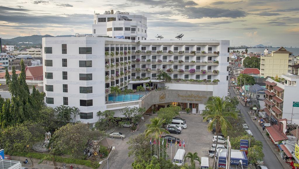 Hotel City Beach Resort 3*