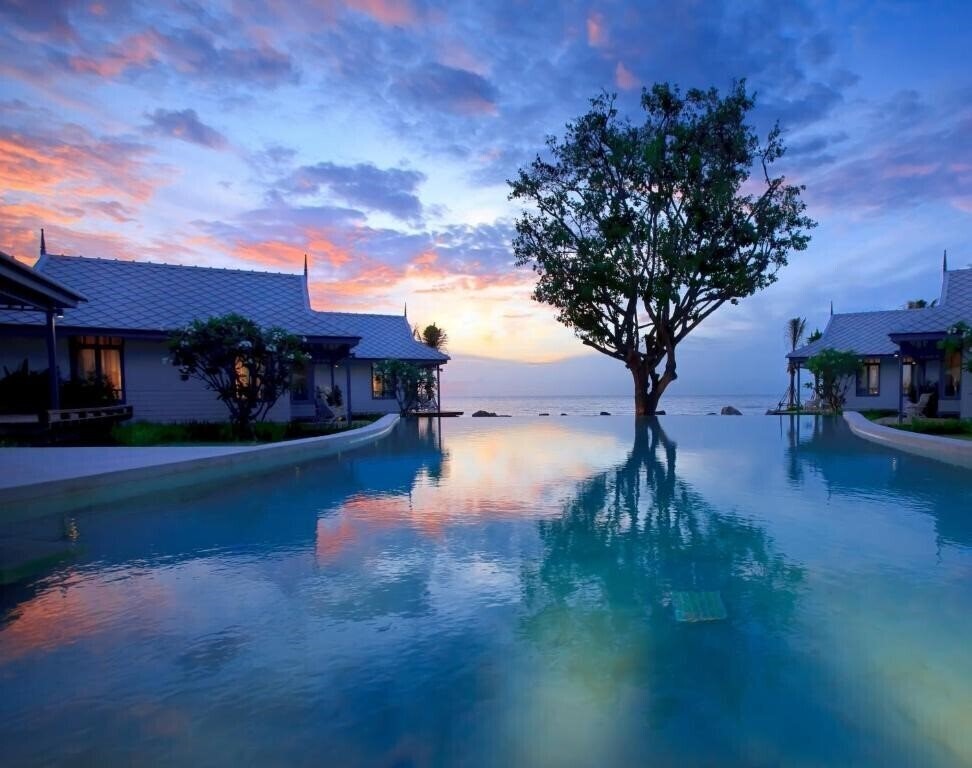 Отель Devasom Hua Hin Resort 5*