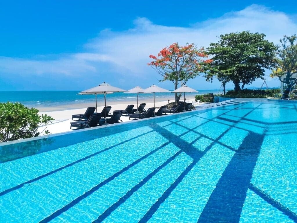 Hotel Baba Beach Club Hua Hin 5*