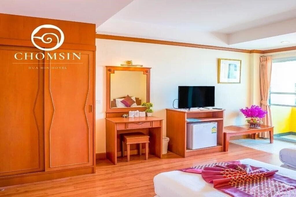 Hotel Chomsin Hua Hin 3*