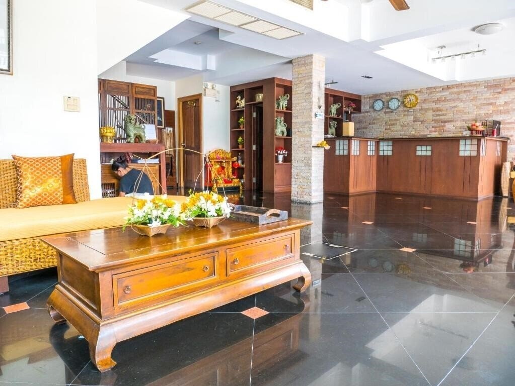 Imaginea Chomsin Hua Hin 3*