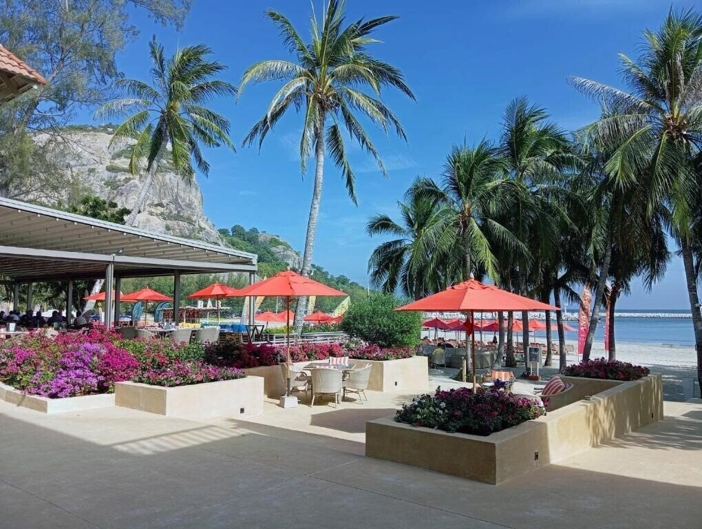 Hotel Anantasila Beach Resort 4*