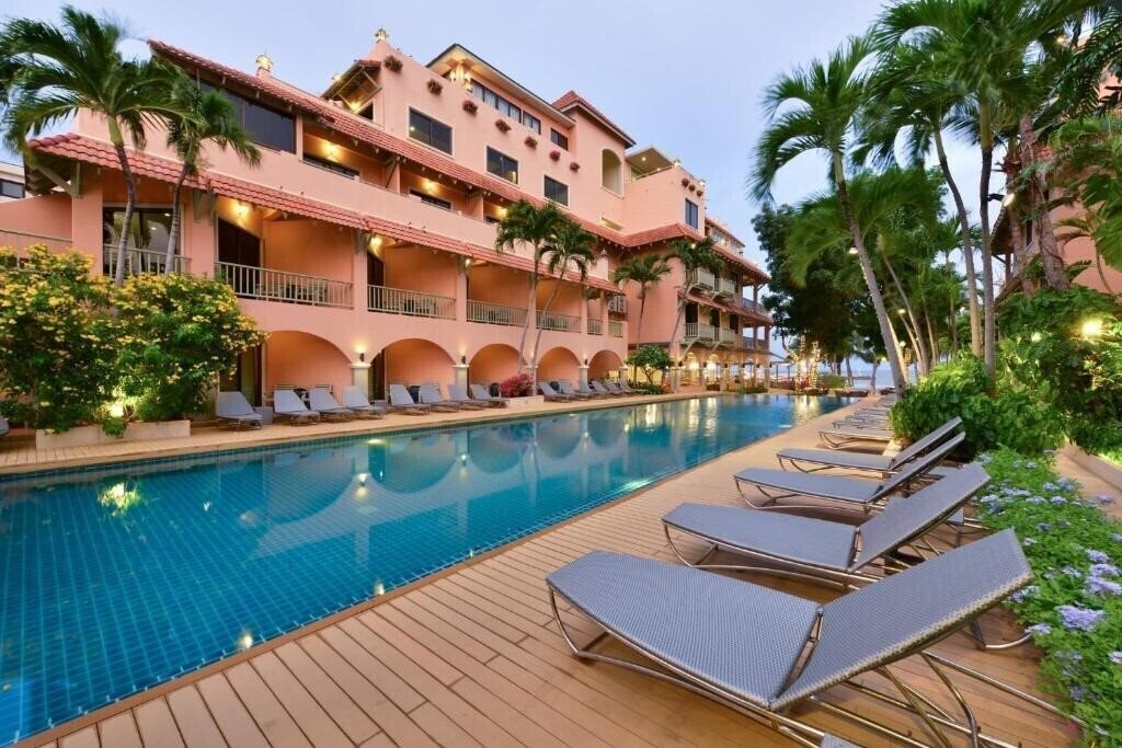 Imaginea Anantasila Beach Resort 4*