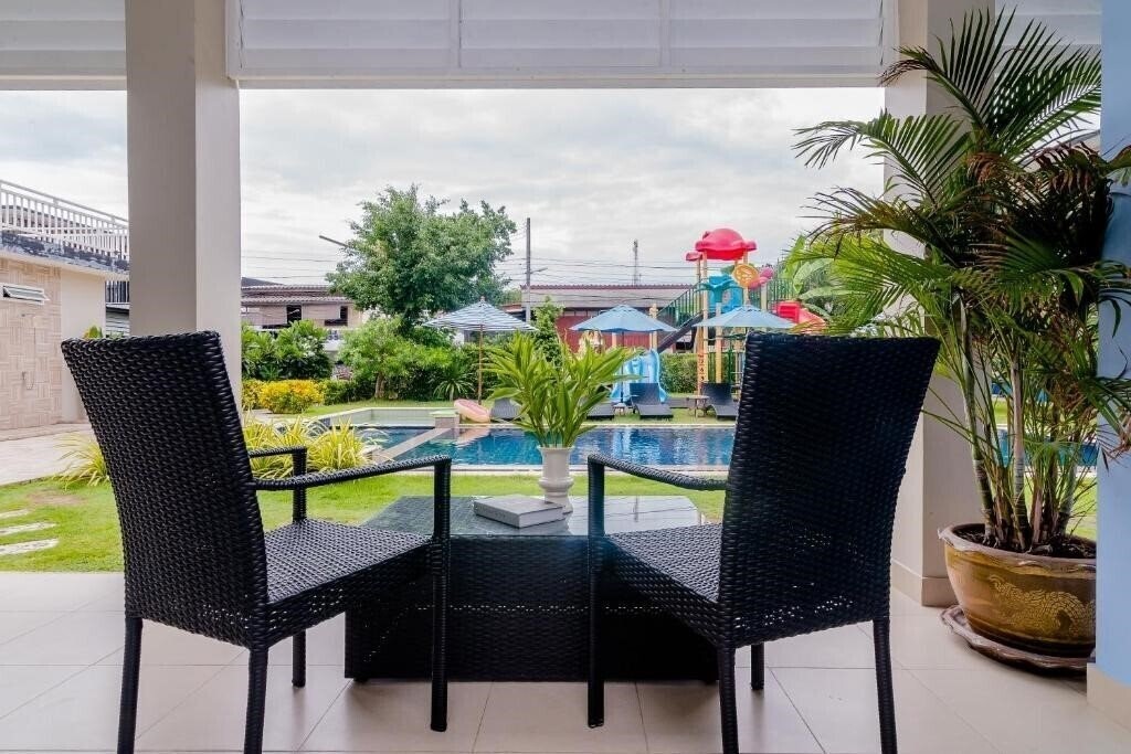 Imaginea Surf & Sand Resort 3*