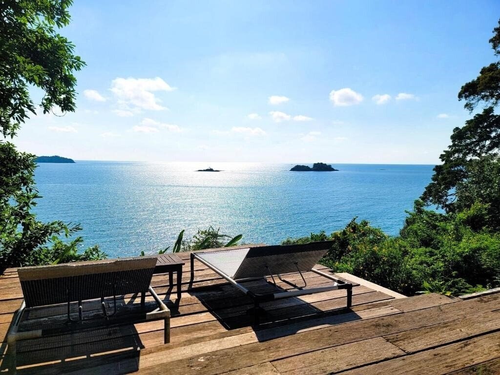 Imaginea Koh Chang Cliff Beach Resort 3*