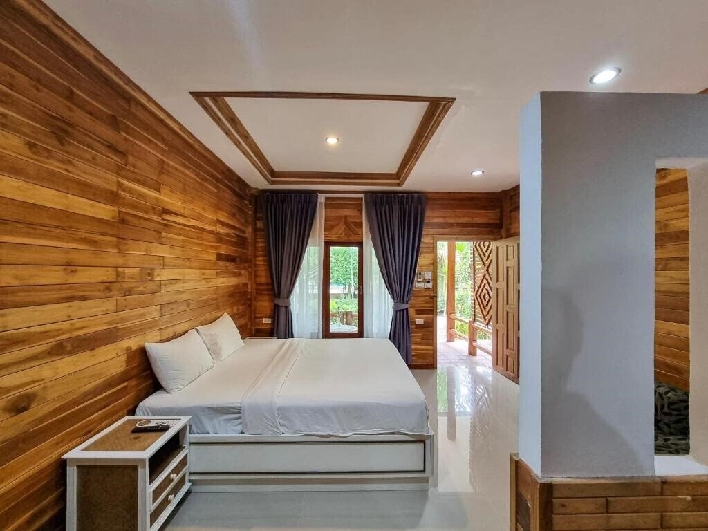Фото Phuvara Boutique Aonang (ex. Aonang Phutawan Resort) 2*