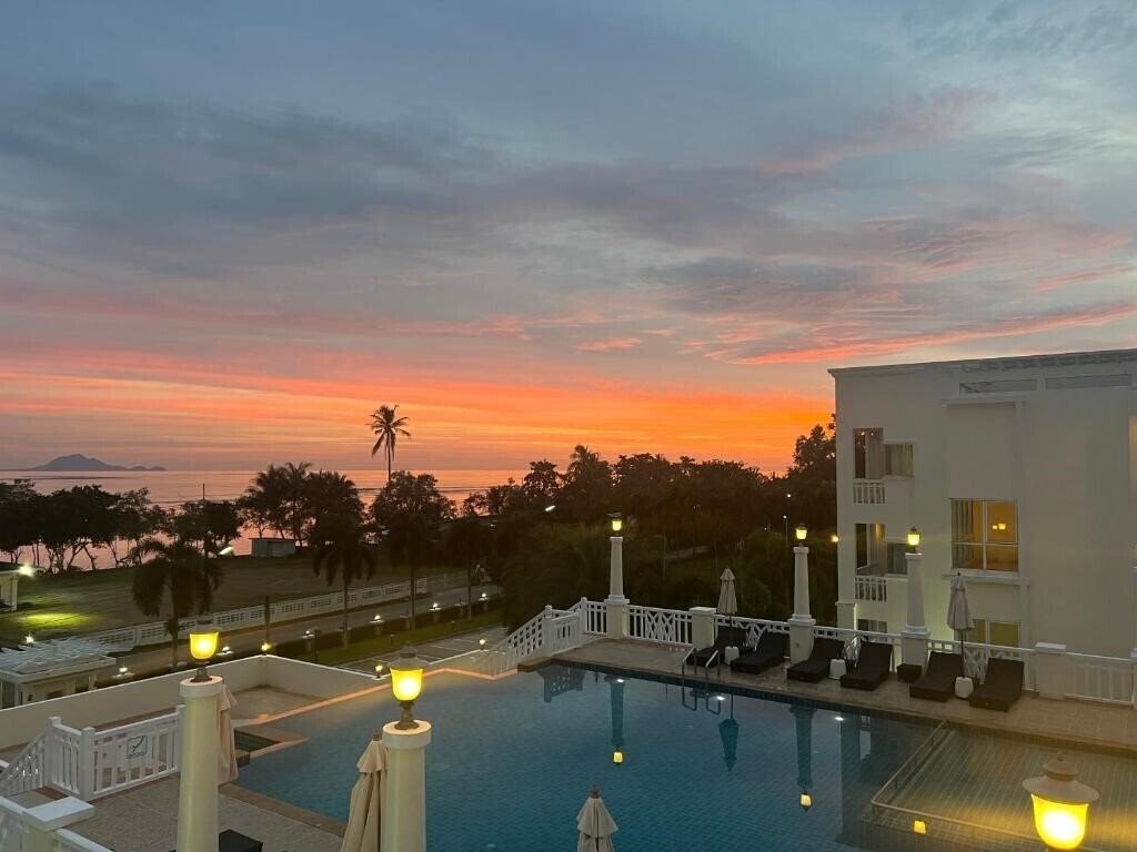 Imaginea Krabi Front Bay Resort 4*