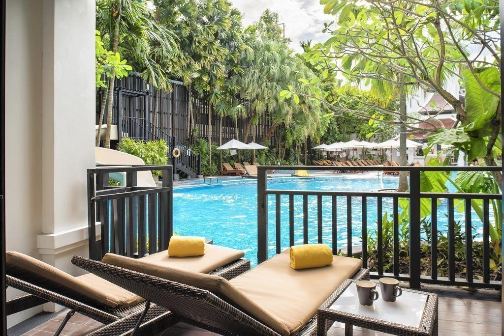 Imaginea Centara Anda Dhevi 4*