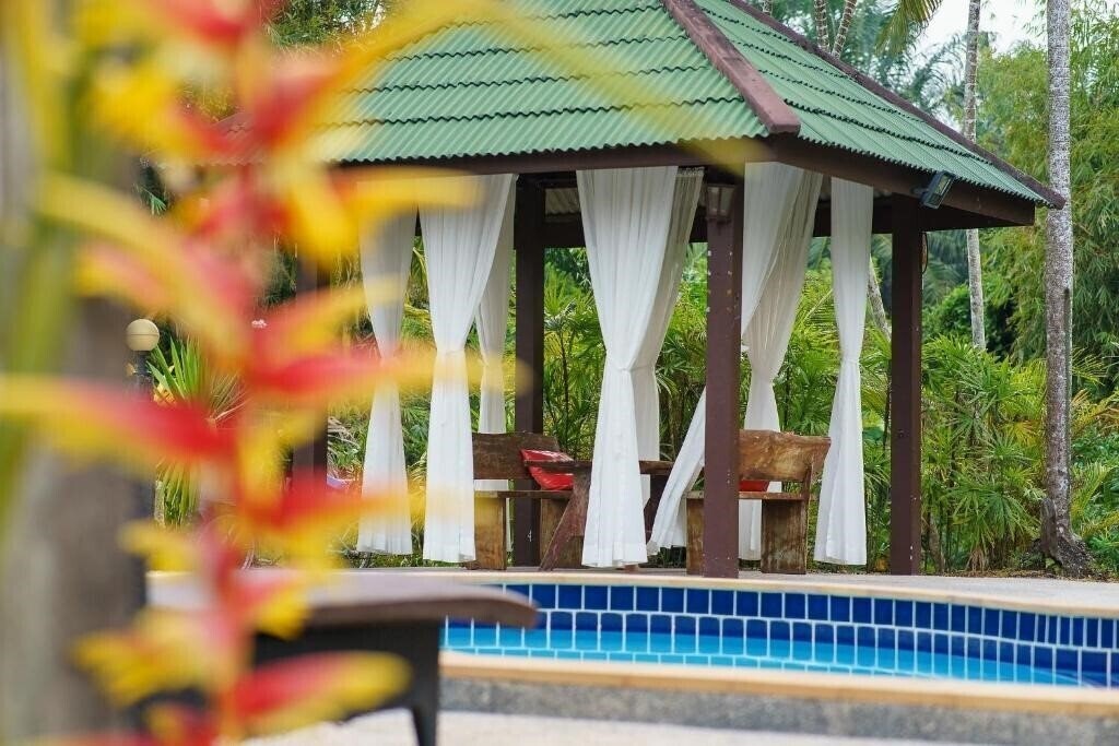 Изображение Aonang Baan Suan Resort 2*