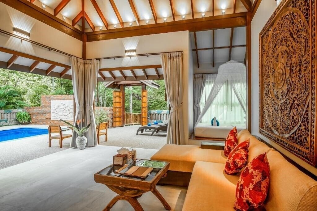 Imaginea Koh Jum Beach Villas 4*