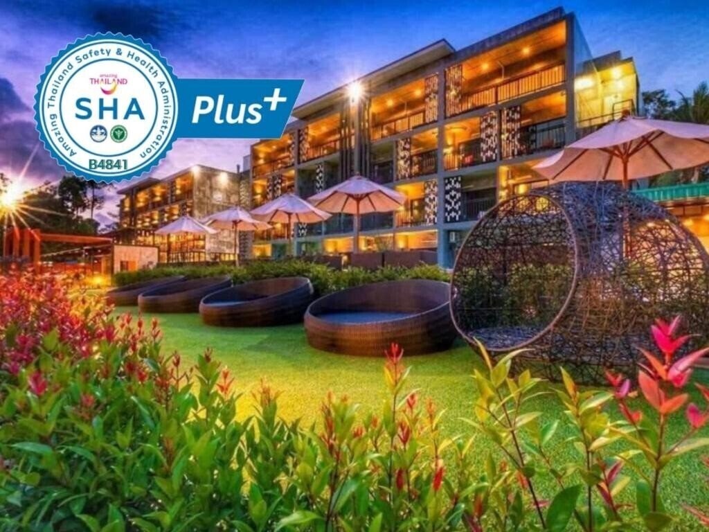 Imaginea Maneetel Krabi Beachfront 4*