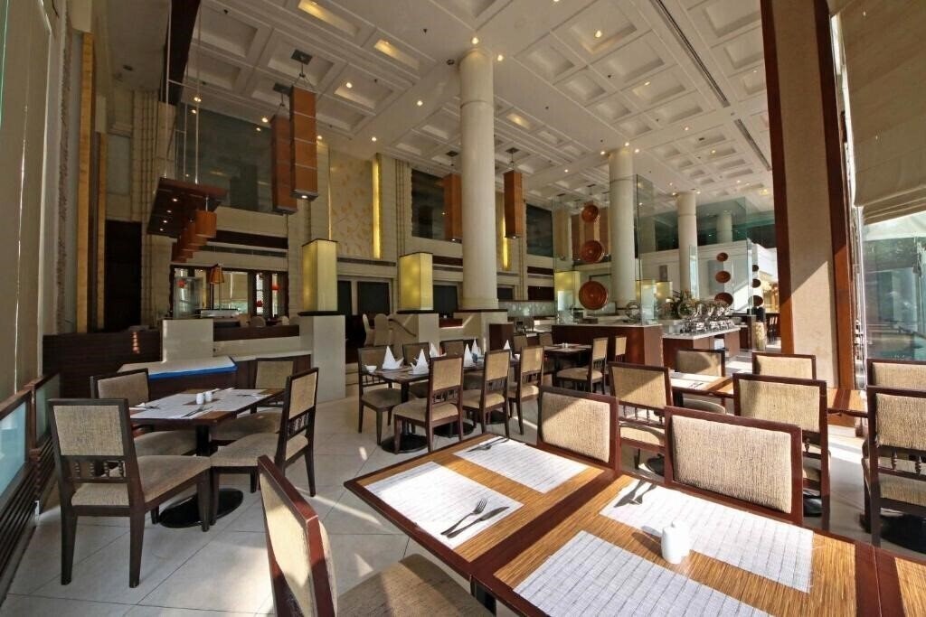 Fotografie The Imperial Hotel And Convention Centre Korat 4*