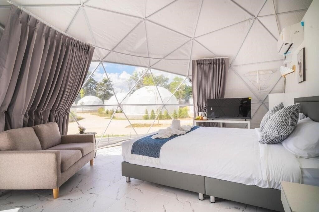 Отель Athena Glamping Khaoyai 4*