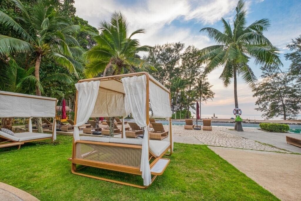 Hotel Estella Phuket Mai Khao Beach Resort (ex. D Varee Mai Khao Beach Resort) 5*