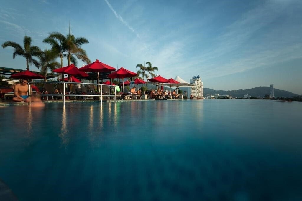 Hotel Charm Resort Phuket 4*