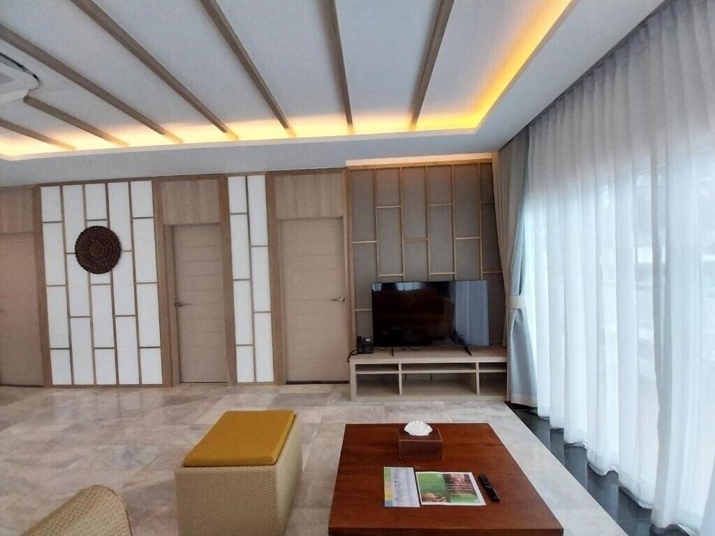 Fotografii Phunawa Resort Phuket Karon Beach SHA Plus (ex. Phunawa Resort, Karon Sovereign All Suites Resort, Dewa Karon Beach Phuket) 4*