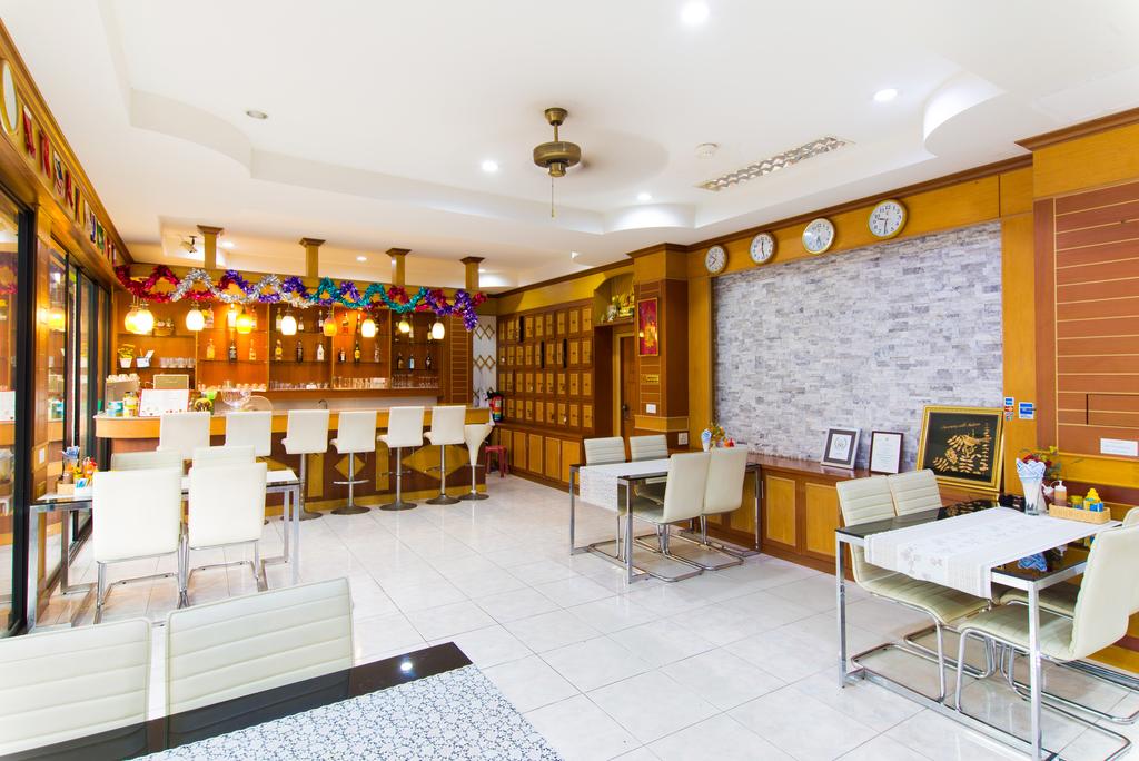 Imaginea Forest Patong Hotel 3*