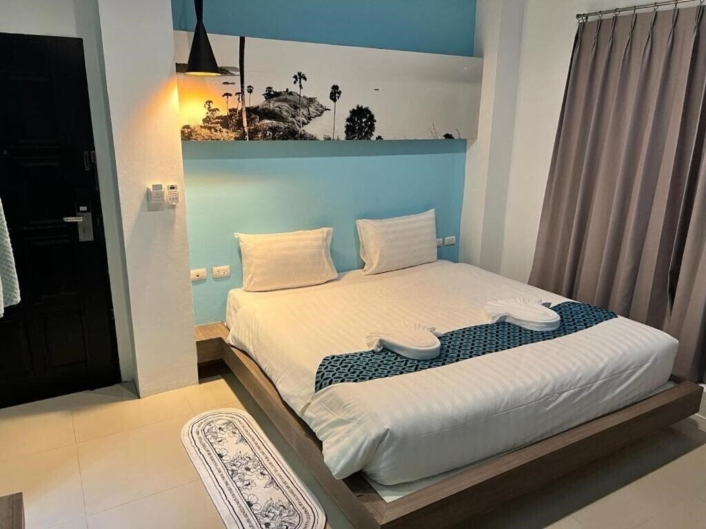 Фото The Journey Patong Resort 3*