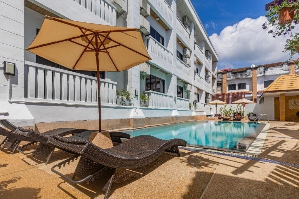 Hotel Rattana Beach Hotel 3*