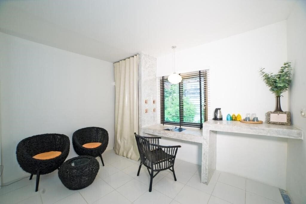 Imaginea Surintra Boutique Resort 3*