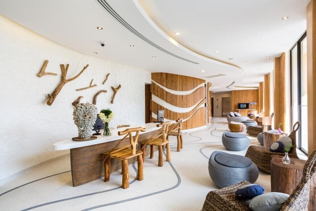 Изображение Bandara Phuket Beach Resort 4*