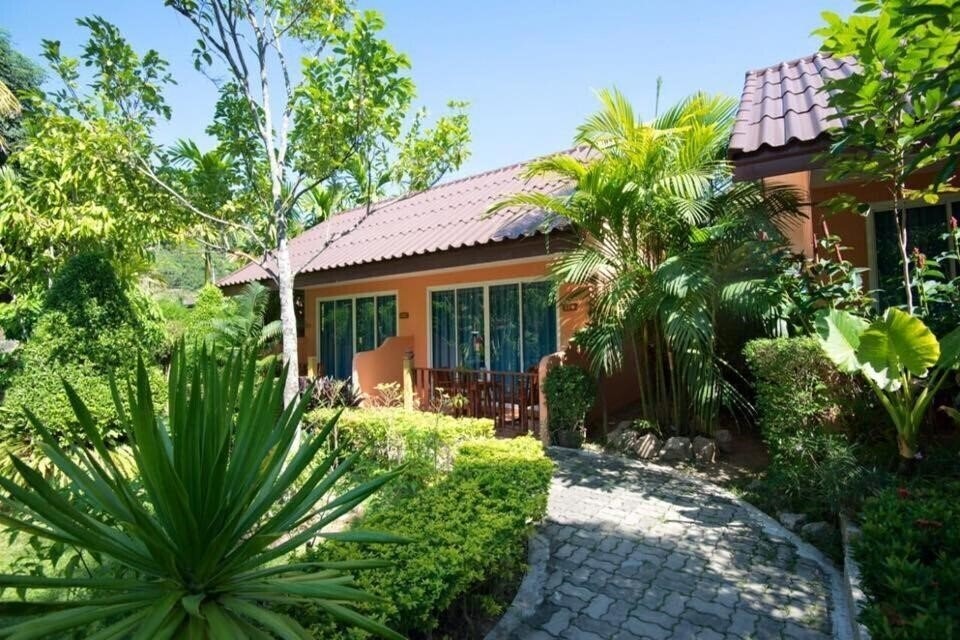 Imaginea Baan Vanida Garden Resort Karon 3*
