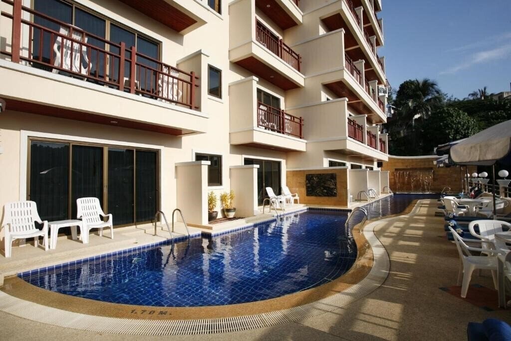 Hotel Jiraporn Hill Resort 3*