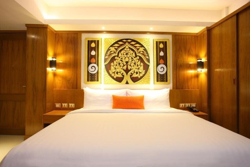 Imaginea Chabana Kamala Hotel 4*