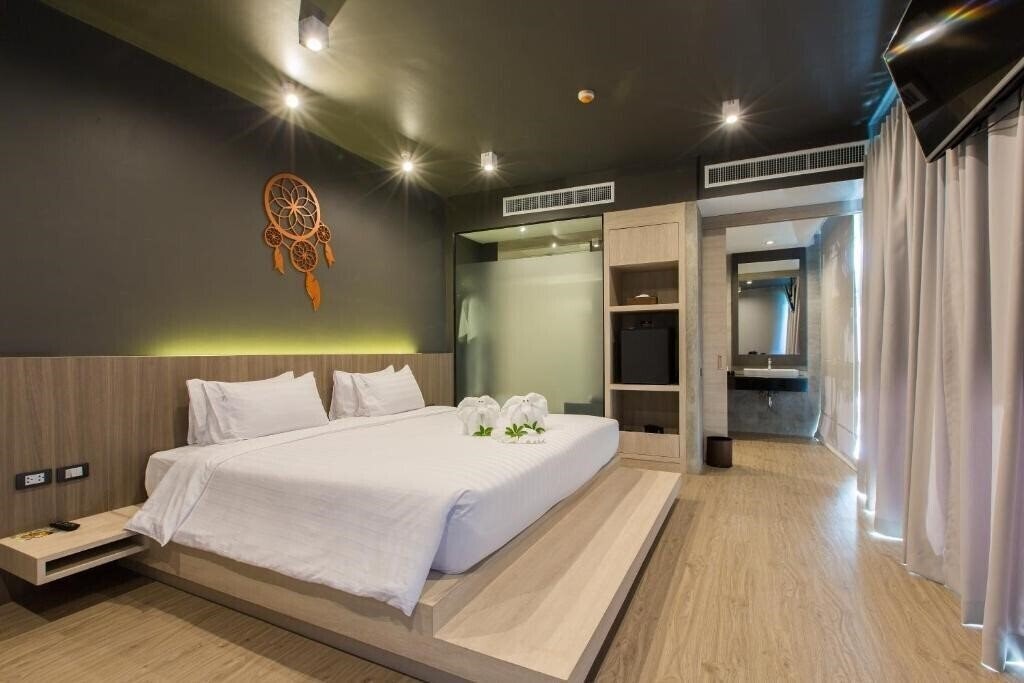 Imaginea Maya Phuket Hotel 4*