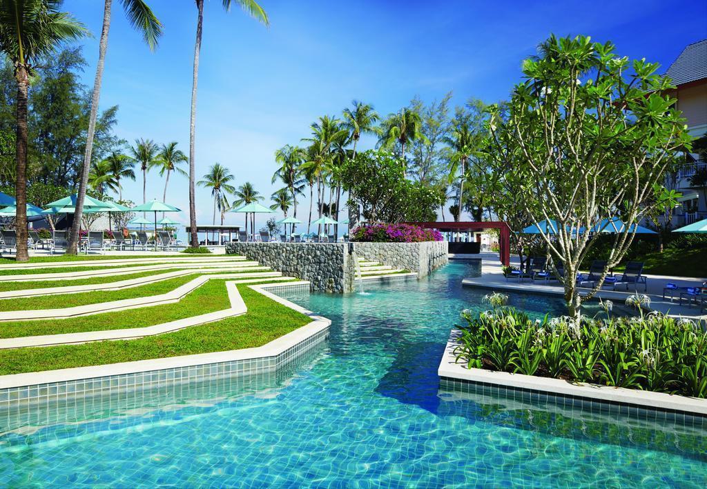 Imaginea Outrigger Laguna Phuket Beach Resort 5*