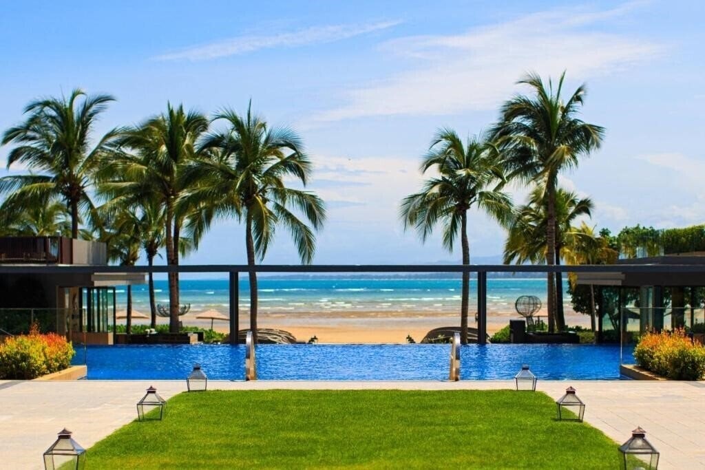 Hotel Phuket Marriott Resort And Spa Nai Yang Beach 5*