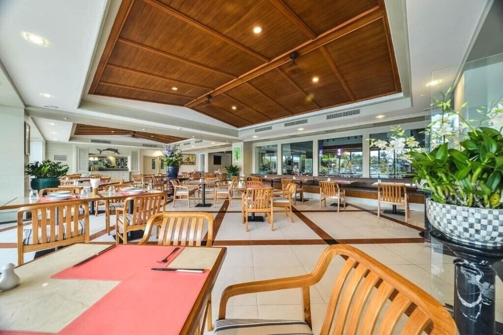 Fotografie The Andaman Beach Suites Hotel 4*