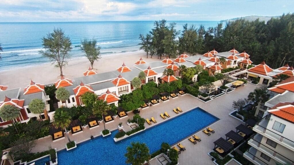 Отель The Palm Beach Club 5*