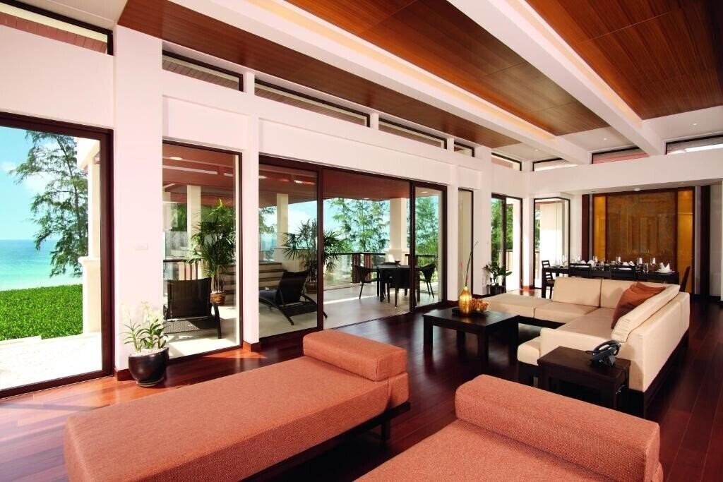 Фото The Palm Beach Club 5*